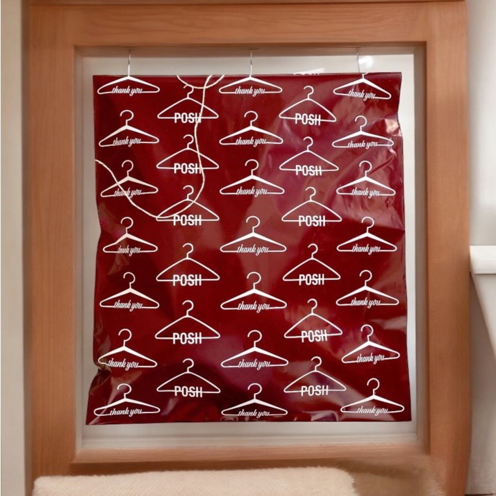 Posh Hanger Poly Mailers 14x17 Pack of 25 - Picture 4 of 8